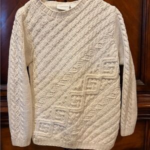 Liz Claiborne Textured Knit Sweater in Cream size small